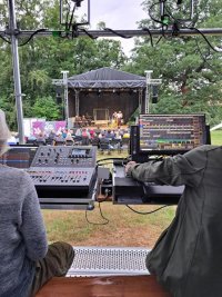 Kabarett unter freiem Himmel – Die Herkuleskeule im Schlosspark Graupa!