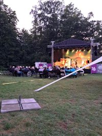 Kindermusical Das Dschungelbuch sowie die neue Sommerrevue (Hinkelstein) bilden den Abschluss des diesjährigen Kultursommer Graupa 2025