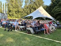 Guter Besuch Harakiri to go mit der Pfeffermühle Leipzig im Schlosspark Graupa