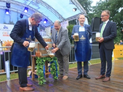 Bieranstich Schlossparkfest